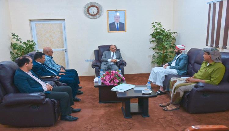 وزير النقل يلتقي رئيس الهيئة العامة لتنظيم شئون النقل البري ومدير عام ميناء الوديعة