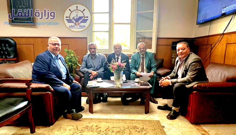 وكيل وزارة النقل لقطاع النقل الجوي يلتقي برئيس مجلس إدارة الهيئة العامة للأرصاد الجوي المصرية

