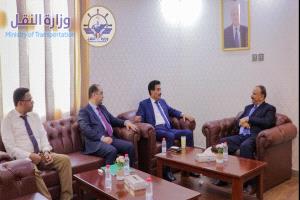 وزير النقل يلتقي سفير بلادنا لدى إندونيسيا ويبحث مع محافظ سقطرى أوضاع قطاعات النقل بالمحافظة