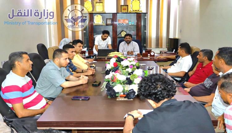 نائب رئيس هيئة النقل البري يبحث مع شركات النقل الدولي استعدادات موسم الحج 1447هـ