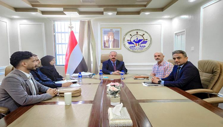 فيديو _ وزير النقل يبحث مع شركة "فالار" الأمريكية آليات تطوير أمن الطيران وتأهيل الكوادر الوطنية
