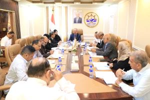 فيديو _ وزير النقل يناقش مع الأمانة العامة لمجلس الوزراء مستوى تنفيذ خطط الوزارة ومشاريعها
