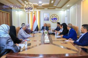 وزير النقل يناقش مع رئيس الجهاز المركزي للاحصاء تعزيز التكامل الاحصائي ودعم اعداد الحسابات القومية
