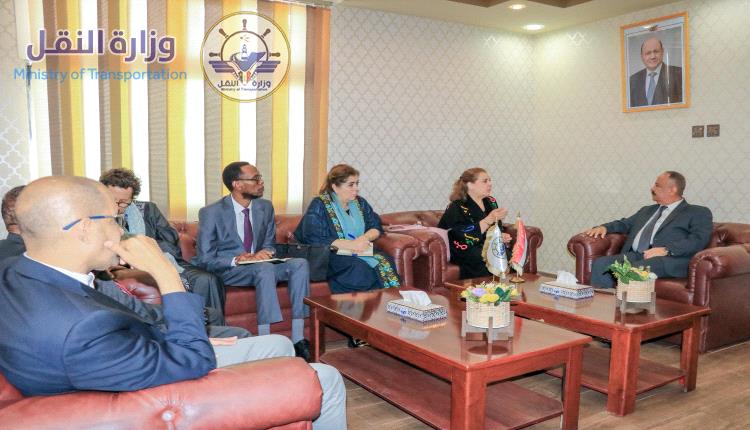 وزير النقل يبحث مع برنامج الأمم المتحدة الإنمائي تعزيز مشاريع تطوير الموانئ والبنية التحتية لقطاع النقل