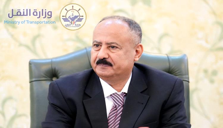 وزير النقل يوجه بتشغيل باصات مؤسسة النقل البري مجانا لنقل طلاب الجامعات في عدن 
